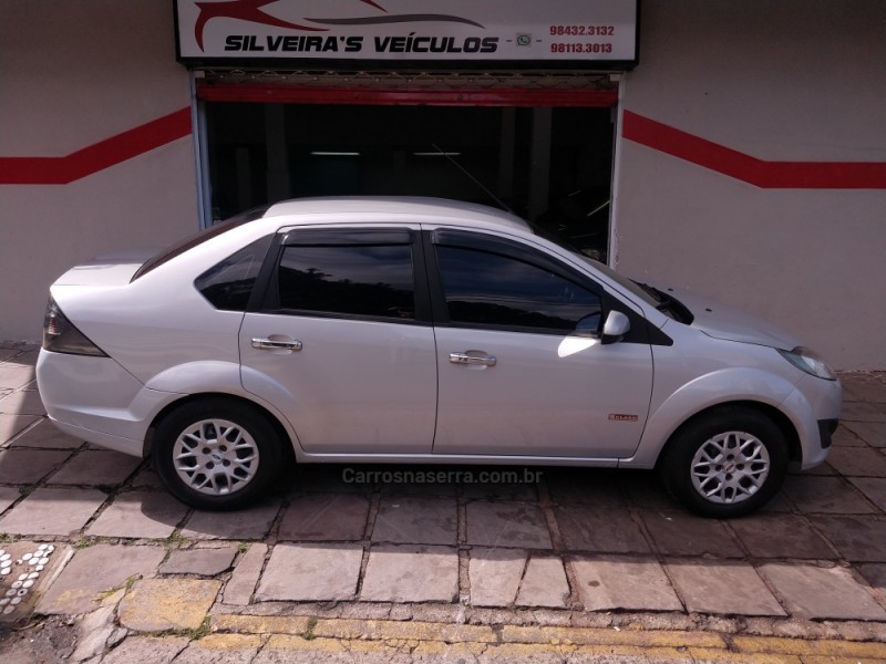 FIESTA 1.6 MPI SEDAN 8V FLEX 4P MANUAL