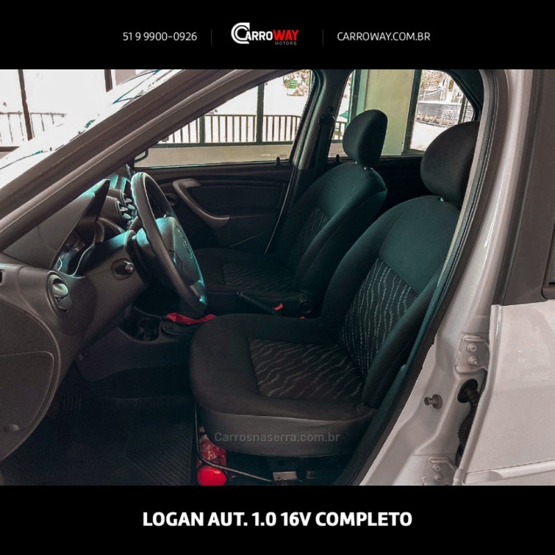 LOGAN 1.0 AUTHENTIQUE 16V FLEX 4P MANUAL - 2012 - FELIZ