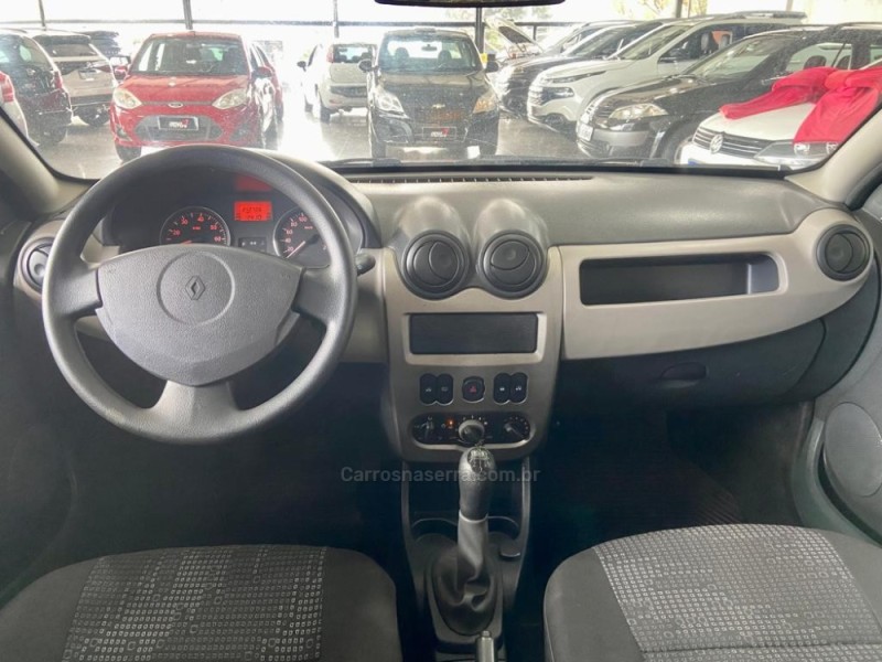 SANDERO 1.6 EXPRESSION 16V FLEX 4P MANUAL - 2009 - GIRUá