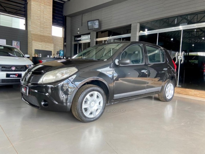 SANDERO 1.6 EXPRESSION 16V FLEX 4P MANUAL - 2009 - GIRUá