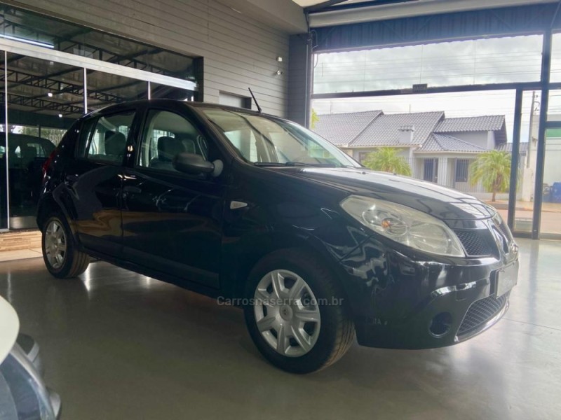 SANDERO 1.6 EXPRESSION 16V FLEX 4P MANUAL - 2009 - GIRUá