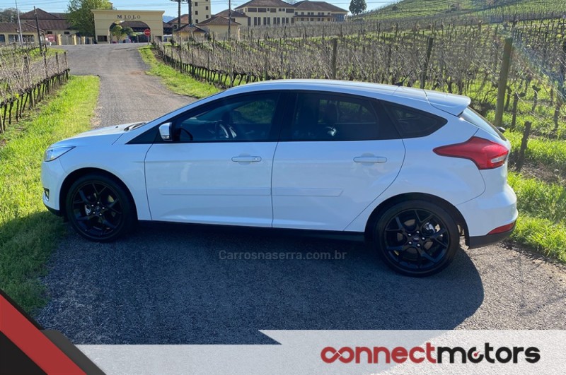 FOCUS 1.6 SE PLUS 16V FLEX 4P MANUAL - 2016 - BENTO GONçALVES
