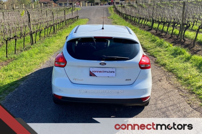 FOCUS 1.6 SE PLUS 16V FLEX 4P MANUAL - 2016 - BENTO GONçALVES