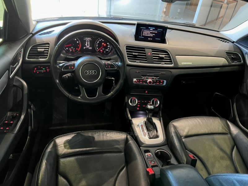 Q3 2.0 TFSI AMBIENTE QUATTRO 4P GASOLINA S TRONIC - 2013 - ESTâNCIA VELHA