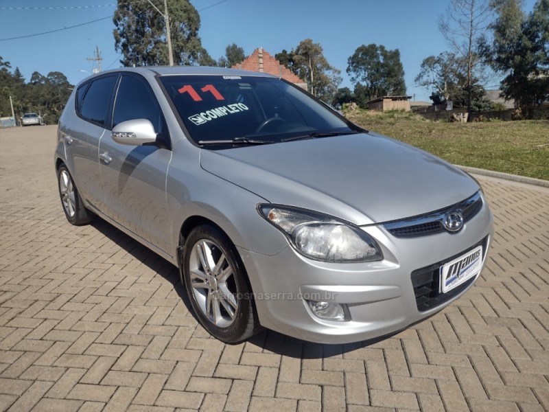 I30 2.0 MPI 16V GASOLINA 4P MANUAL - 2011 - CANELA