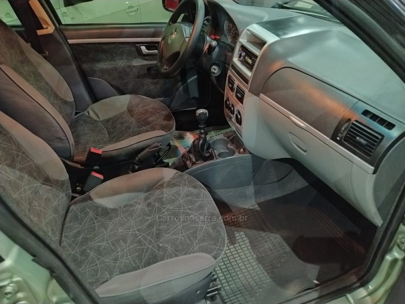 PALIO 1.0 MPI ATTRACTIVE ITÁLIA 8V FLEX 4P MANUAL - 2010 - CAMPO BOM