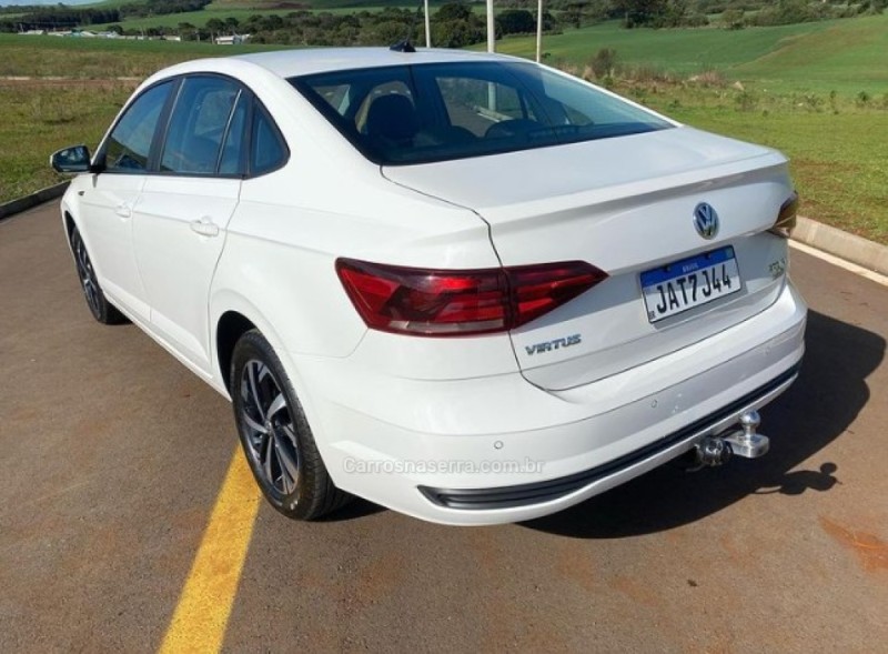 VIRTUS 1.0 200 TSI COMFORTLINE AUTOMÁTICO - 2022 - LAGOA VERMELHA