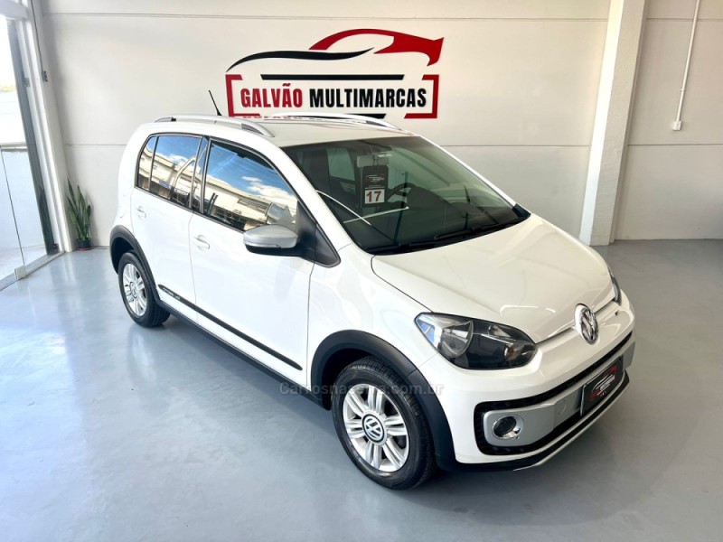 UP 1.0 TSI CROSS 12V FLEX 4P MANUAL - 2017 - CAXIAS DO SUL