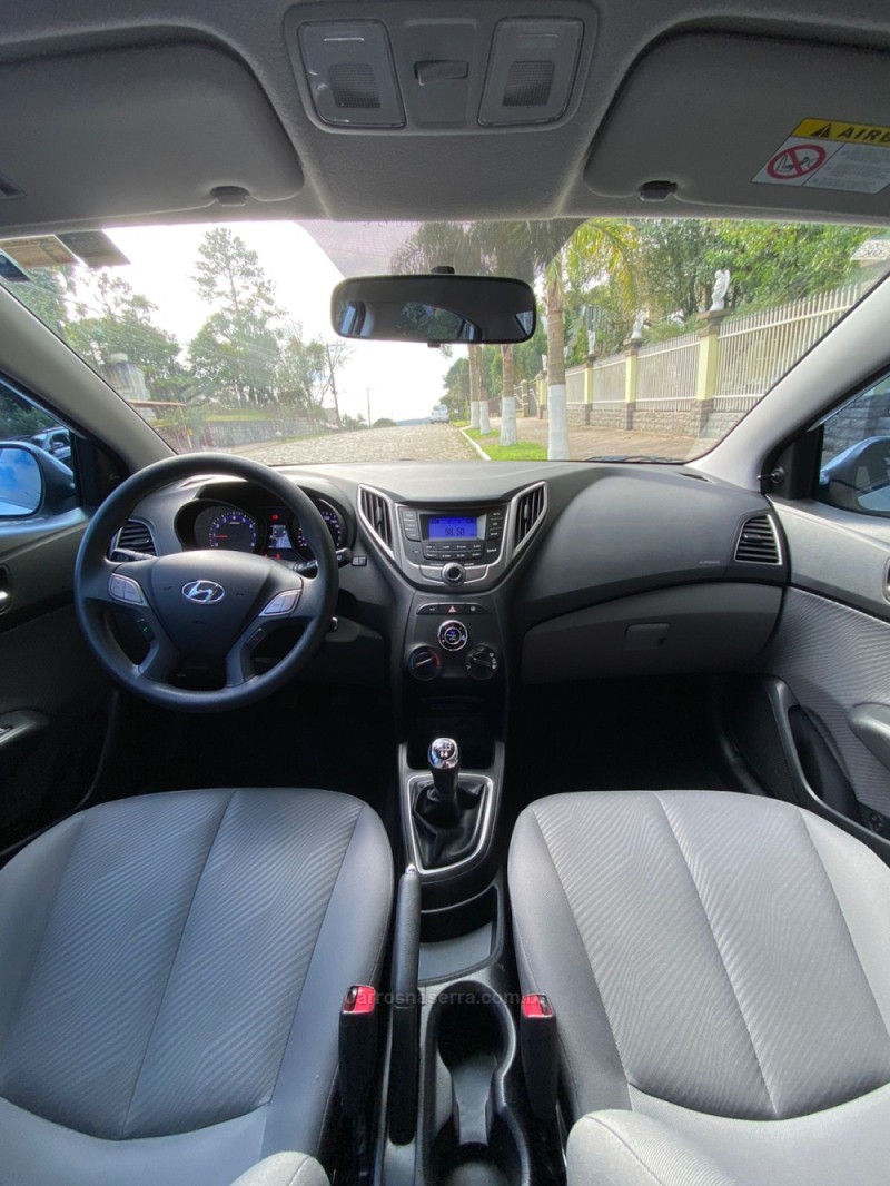 HB20S 1.6 COMFORT PLUS 16V FLEX 4P MANUAL - 2015 - CANELA