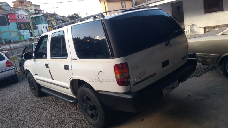 BLAZER 2.2 EFI STD 4X2 8V GASOLINA 4P MANUAL - 1998 - CAXIAS DO SUL