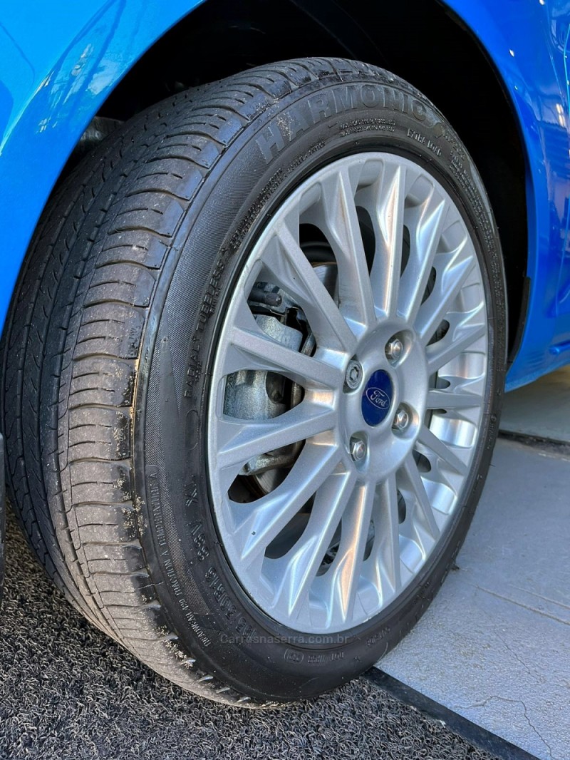FIESTA 1.6 TITANIUM HATCH 16V FLEX 4P AUTOMÁTICO - 2016 - CAXIAS DO SUL