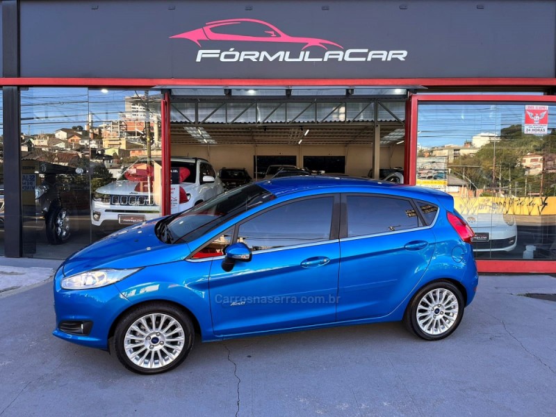 FIESTA 1.6 TITANIUM HATCH 16V FLEX 4P AUTOMÁTICO - 2016 - CAXIAS DO SUL