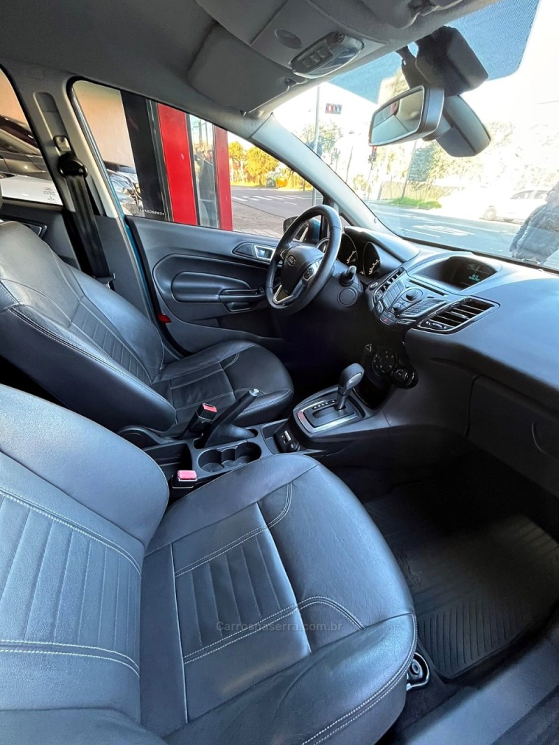FIESTA 1.6 TITANIUM HATCH 16V FLEX 4P AUTOMÁTICO - 2016 - CAXIAS DO SUL