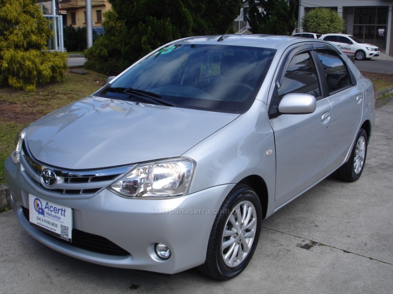etios 1.5 xls sedan 16v flex 4p manual 2013 caxias do sul