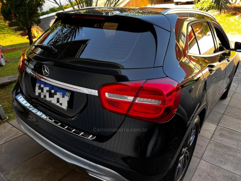 GLA 200 1.6 CGI ADVANCE 16V TURBO FLEX 4P AUTOMÁTICO - 2015 - GARIBALDI