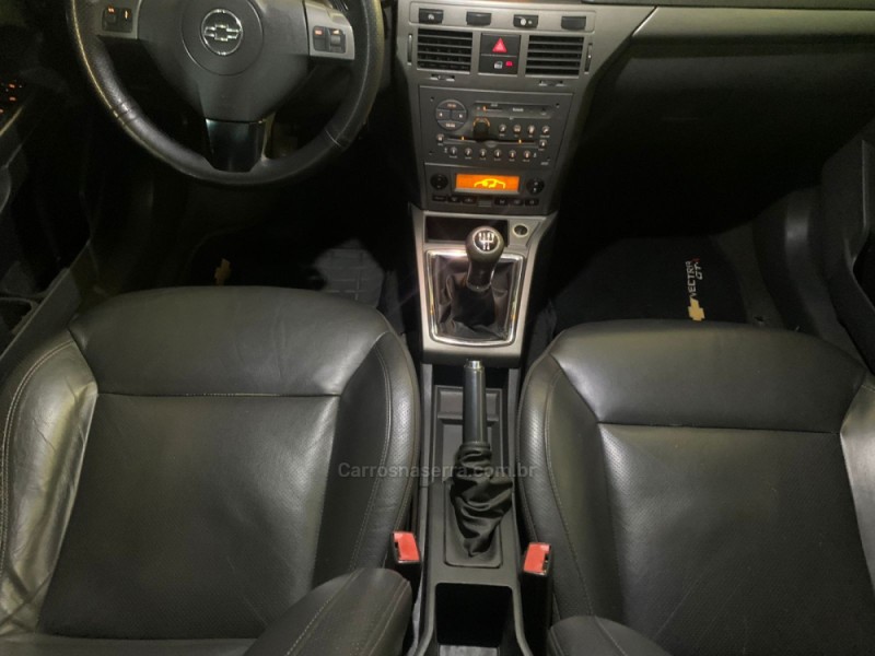 VECTRA 2.0 SFI GT-X HATCH 8V FLEX 4P MANUAL - 2010 - CAXIAS DO SUL