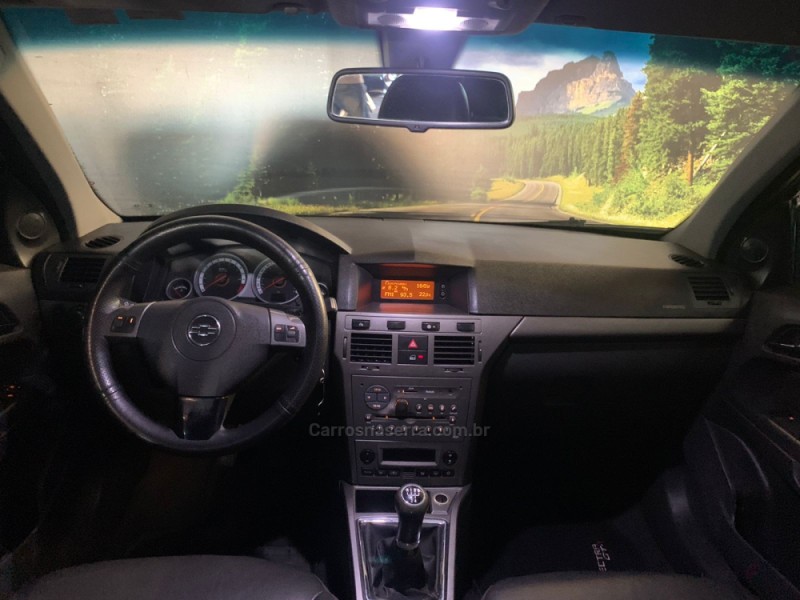 VECTRA 2.0 SFI GT-X HATCH 8V FLEX 4P MANUAL - 2010 - CAXIAS DO SUL