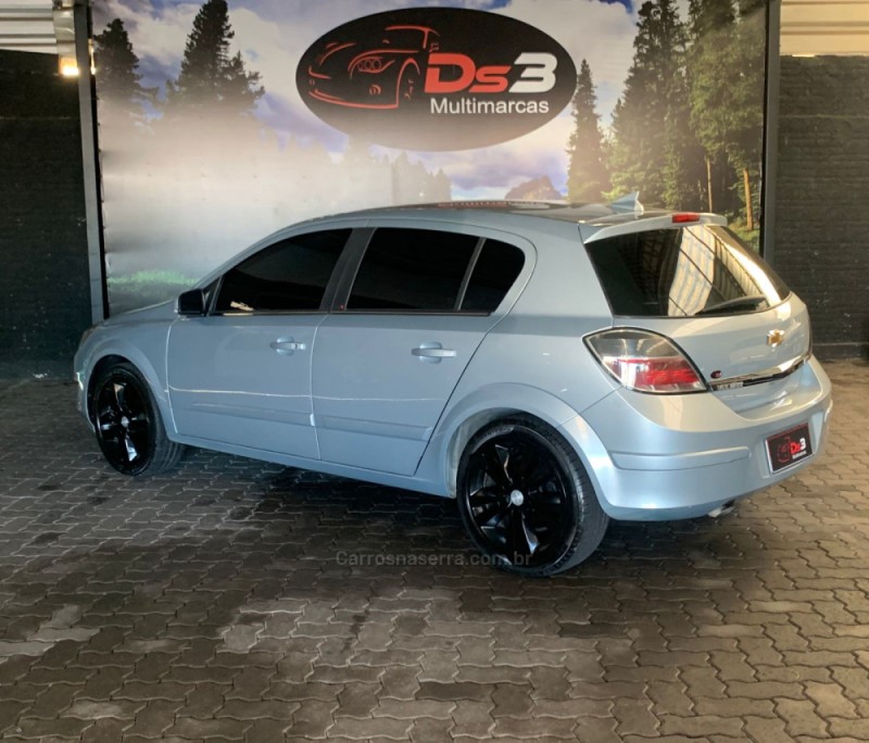 VECTRA 2.0 SFI GT-X HATCH 8V FLEX 4P MANUAL - 2010 - CAXIAS DO SUL