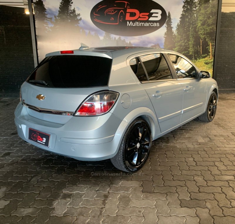 VECTRA 2.0 SFI GT-X HATCH 8V FLEX 4P MANUAL - 2010 - CAXIAS DO SUL
