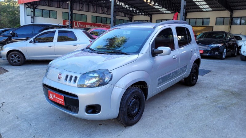 UNO 1.0 VIVACE 8V FLEX 4P MANUAL