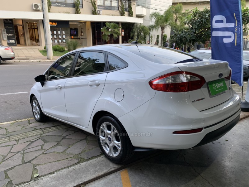 FIESTA 1.6 SE PLUS SEDAN 16V FLEX 4P AUTOMÁTICO - 2014 - BENTO GONçALVES
