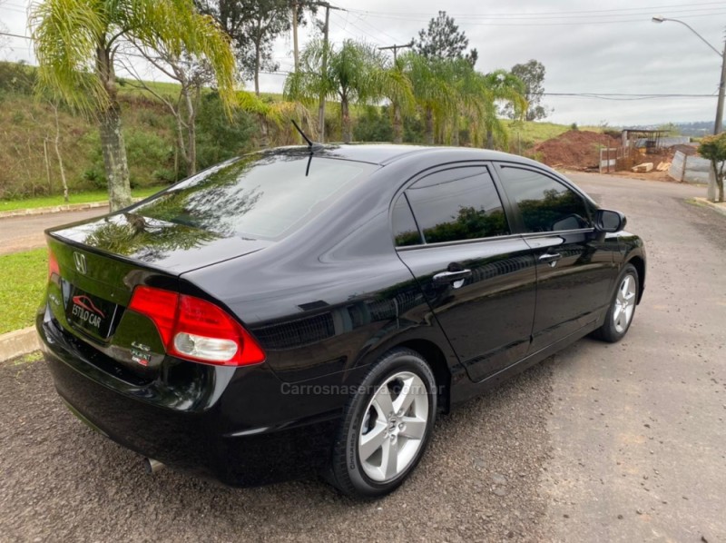 CIVIC 1.8 LXS 16V FLEX 4P MANUAL - 2007 - CAMPO BOM