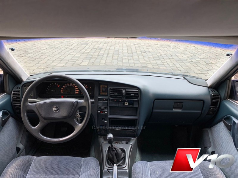 OMEGA 2.2 MPFI GLS 8V GASOLINA 4P MANUAL - 1993 - CAXIAS DO SUL