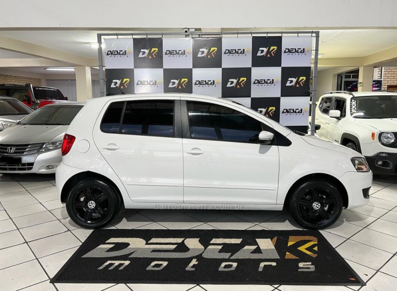 FOX 1.6 MI ITREND 8V FLEX 4P MANUAL - 2013 - NOVO HAMBURGO
