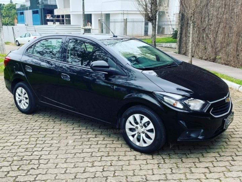 prisma 1.4 mpfi lt 8v flex 4p automatico 2017 montenegro