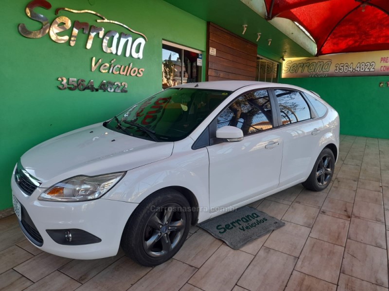 focus 1.6 gl 8v flex 4p manual 2012 dois irmaos
