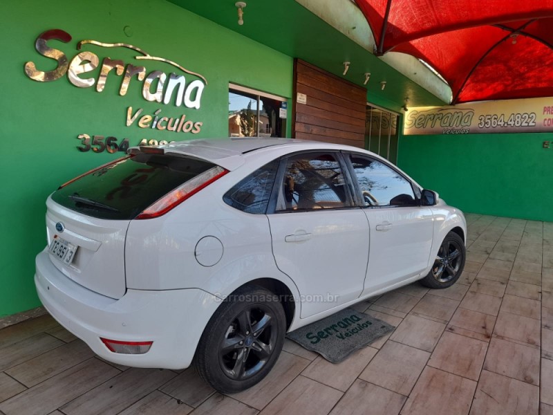 FOCUS 1.6 GL 8V FLEX 4P MANUAL - 2012 - DOIS IRMãOS