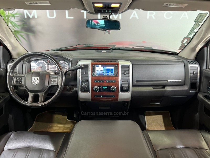 RAM 6.7 2500 LARAMIE 4X4 CD I6 TURBO DIESEL 4P AUTOMÁTICO - 2012 - DOIS IRMãOS