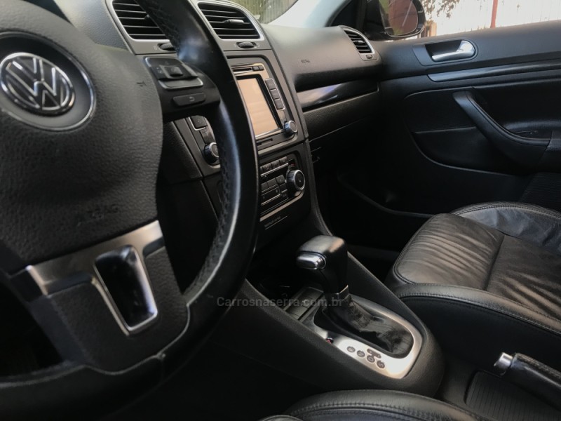 JETTA 2.5 I VARIANT 20V 170CV GASOLINA 4P TIPTRONIC - 2011 - CAXIAS DO SUL