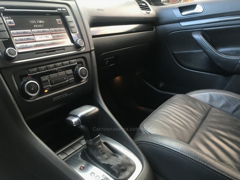JETTA 2.5 I VARIANT 20V 170CV GASOLINA 4P TIPTRONIC - 2011 - CAXIAS DO SUL