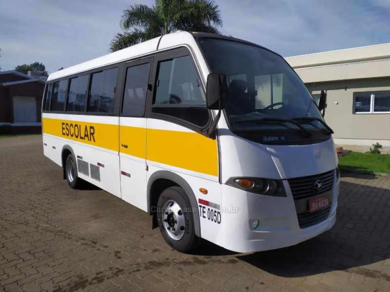 volare executivo v8 2010 caxias do sul