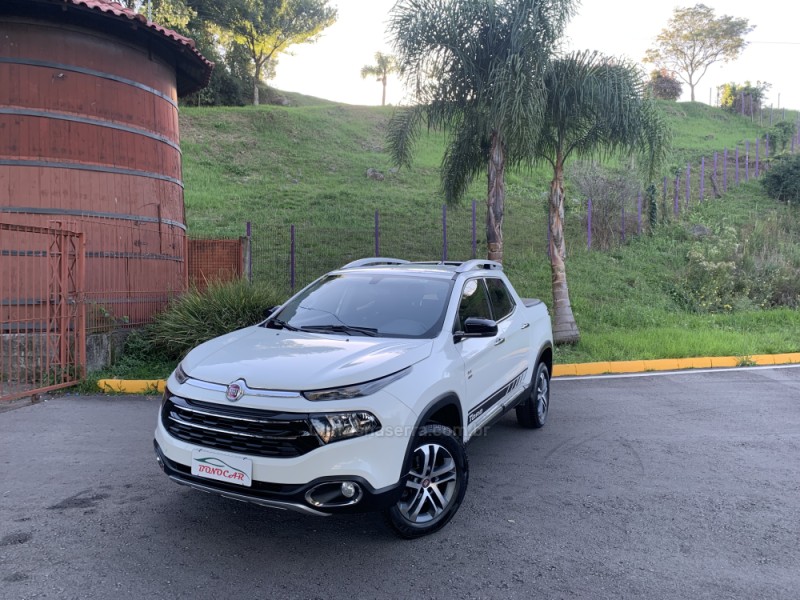 TORO 2.0 16V TURBO DIESEL VOLCANO 4WD AUTOMÁTICO