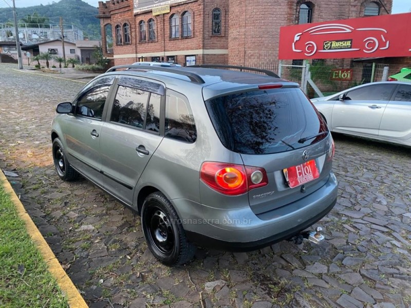 SPACEFOX 1.6 MI 8V FLEX 4P MANUAL - 2007 - DOIS IRMãOS
