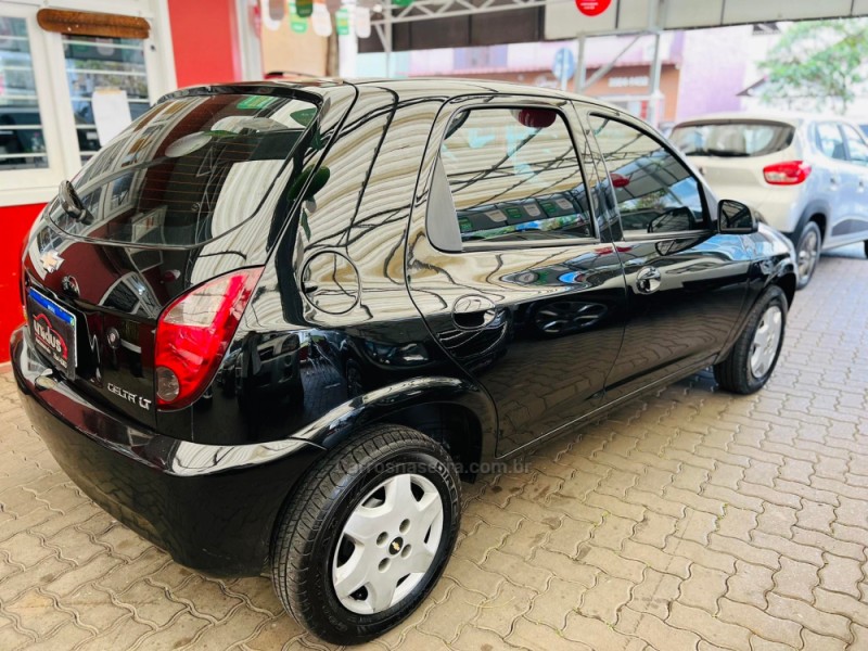 CELTA 1.0 MPFI LT 8V FLEX 4P MANUAL - 2012 - DOIS IRMãOS