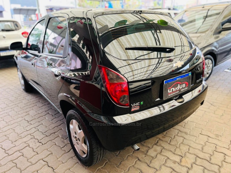 CELTA 1.0 MPFI LT 8V FLEX 4P MANUAL - 2012 - DOIS IRMãOS