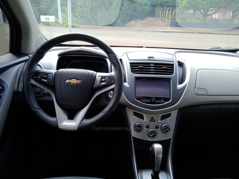 TRACKER 1.8 MPFI LTZ 4X2 16V FLEX 4P AUTOMÁTICO - 2015 - CAMPINAS DO SUL