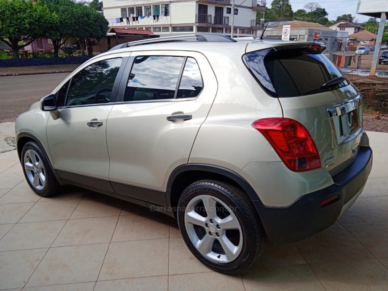 TRACKER 1.8 MPFI LTZ 4X2 16V FLEX 4P AUTOMÁTICO - 2015 - CAMPINAS DO SUL