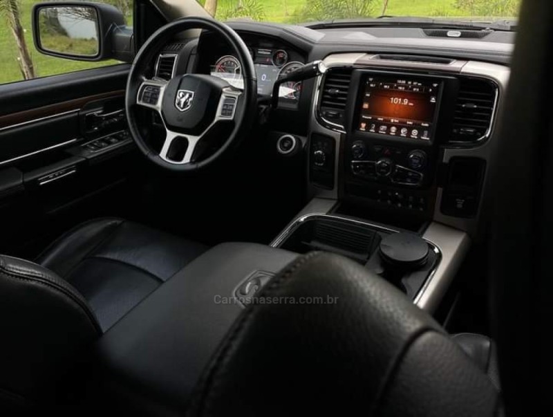 RAM 6.7 2500 LARAMIE 4X4 CD I6 TURBO DIESEL 4P AUTOMÁTICO - 2017 - MONTENEGRO