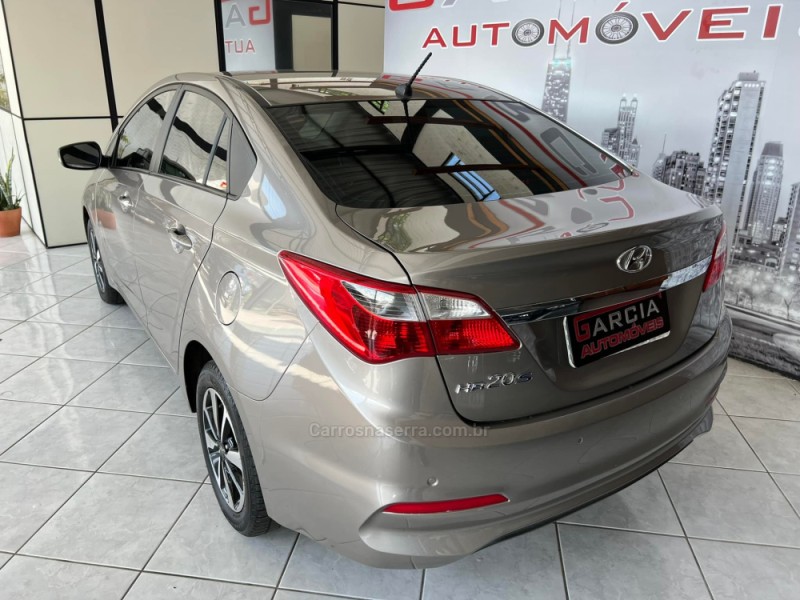 HB20S 1.0 COMFORT PLUS 12V FLEX 4P MANUAL - 2018 - IGREJINHA