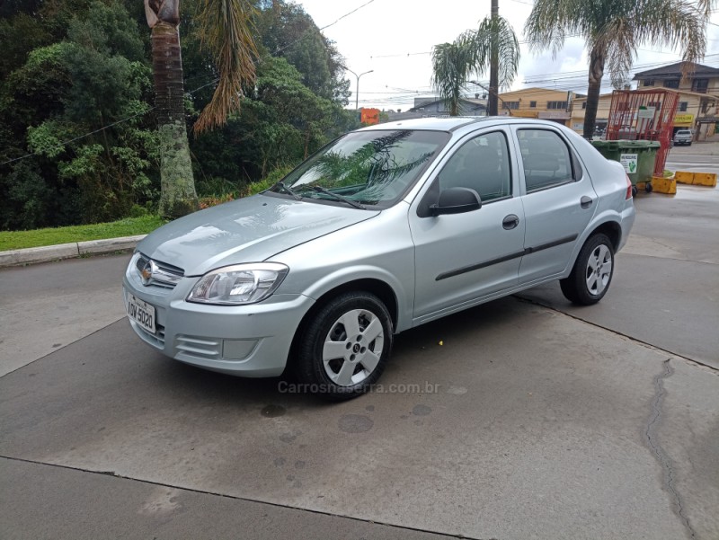 PRISMA 1.4 MPFI JOY 8V FLEX 4P MANUAL
