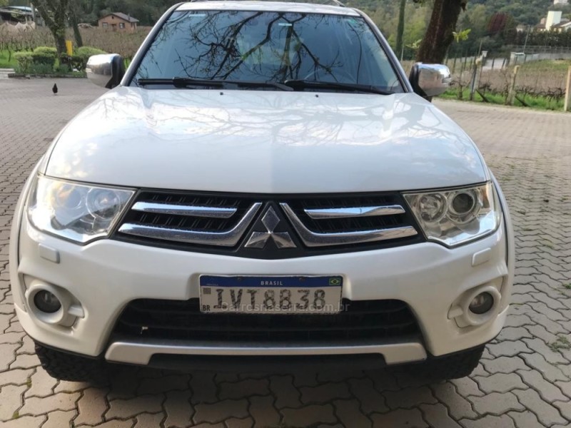 PAJERO DAKAR 3.2 HPE 4X4 7 LUGARES 16V TURBO INTERCOOLER DIESEL 4P AUTOMÁTICO