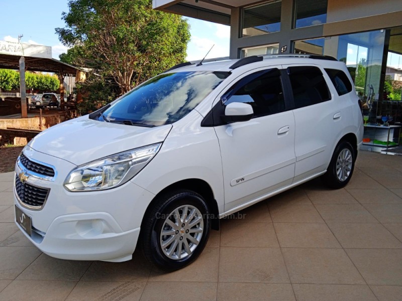 SPIN 1.8 LT 8V FLEX 4P MANUAL - 2015 - CAMPINAS DO SUL