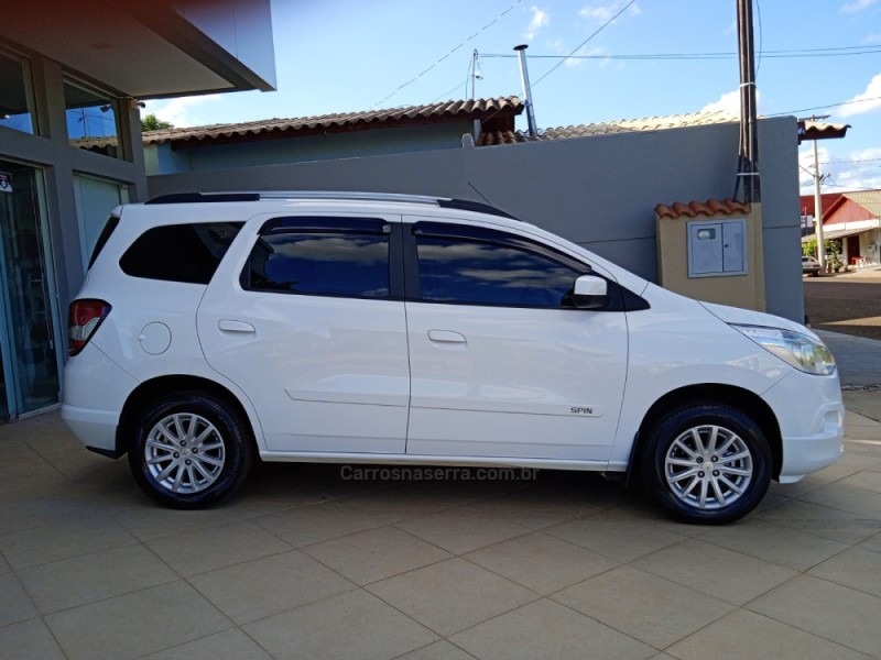 SPIN 1.8 LT 8V FLEX 4P MANUAL - 2015 - CAMPINAS DO SUL
