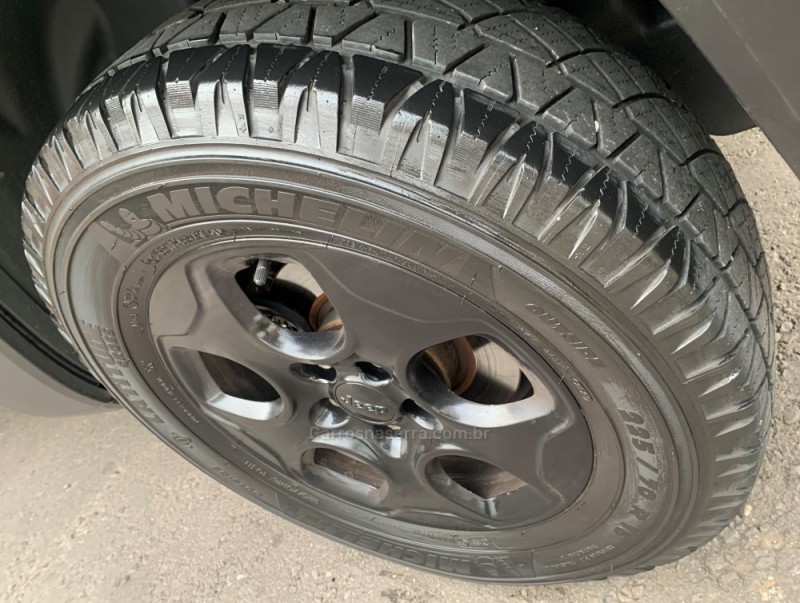 RENEGADE 2.0 16V TURBO DIESEL SPORT 4P 4X4 AUTOMÁTICO - 2016 - CAXIAS DO SUL