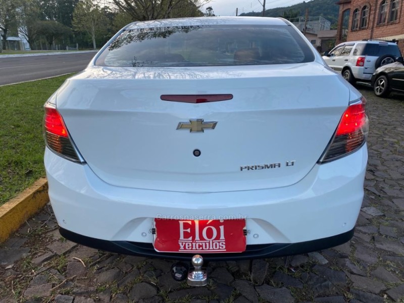 PRISMA 1.4 MPFI LT 8V FLEX 4P MANUAL - 2014 - DOIS IRMãOS