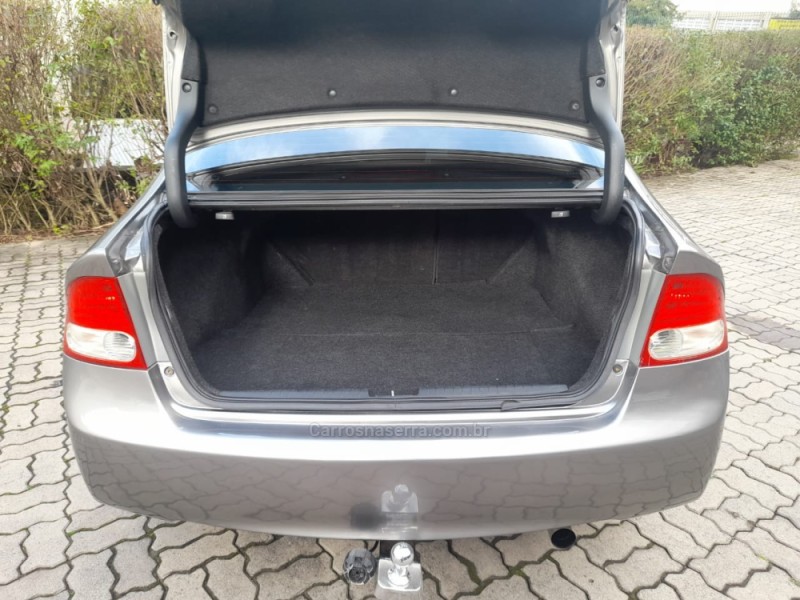 CIVIC 1.8 LXS 16V GASOLINA 4P MANUAL - 2007 - CAXIAS DO SUL